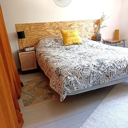 Βίλα Maison Au Calme Avec Piscine *