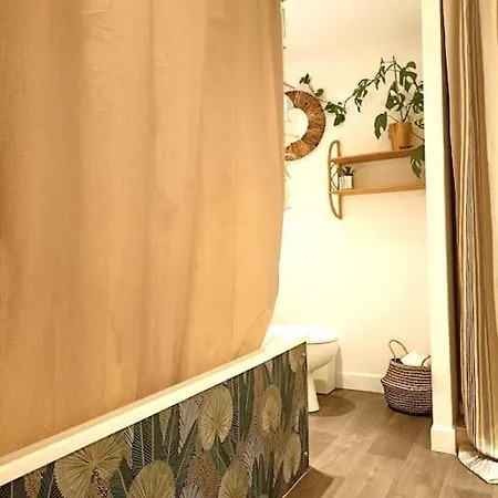 Maison Au Calme Avec Piscine Βίλα Νιμ